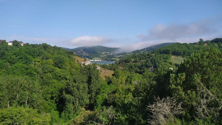 Le lac du Causse depuis le mont pelé Le lac du Causse depuis le mont pelé